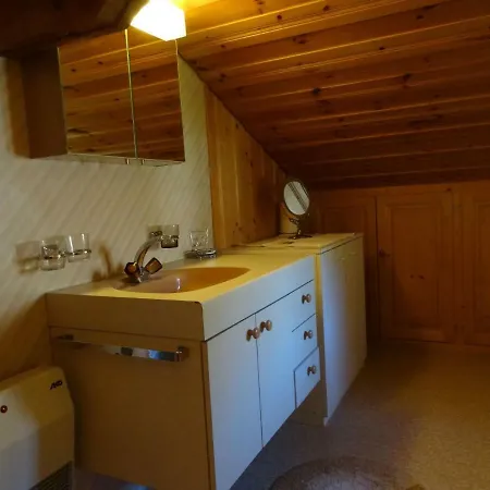 Werrenhaus Апартаменты Гштад
